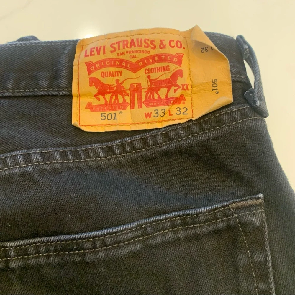 Levi's 501 Button Fly Original Men's True Black Jeans 33x32 Excellent condition - Picture 3 of 5